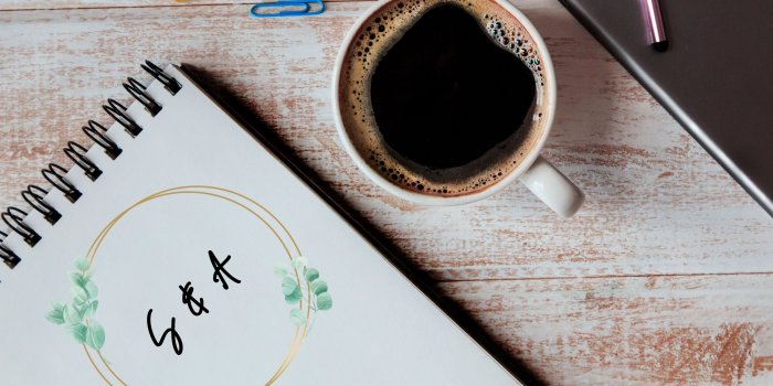 DIY: Gestaltet euer eigenes Hochzeitslogo