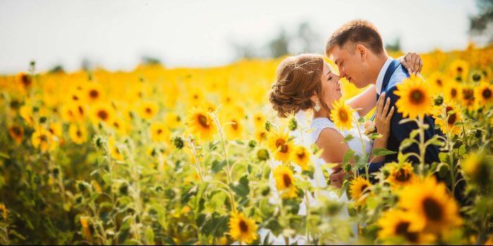 Sonnenblumen Hochzeit: Heiraten in fröhlichem Gelb
