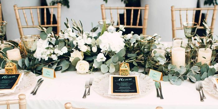 Eukalyptus zur Hochzeit: 40 Ideen von Einladungskarte über Tischdeko bis Haarschmuck