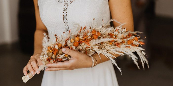 Brautstrauß online bestellen: Euer Brautstrauß aus Trockenblumen und Co.