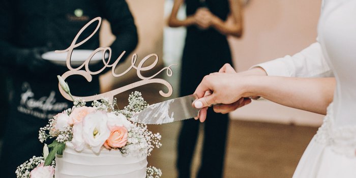 35 Inspirationen zum Cake Topper für die Hochzeitstorte