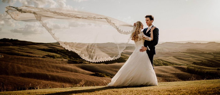 Von Olivenhainen und Herzmomenten: Insider-Tipps für eure Hochzeit in der Toskana
