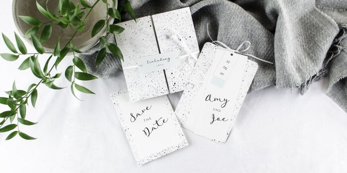 Kostenlose Musterkarten: So findet ihr eure perfekten Hochzeitseinladungen