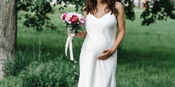 Schwanger heiraten: Wie ihr mit Babybauch eure Hochzeit feiert
