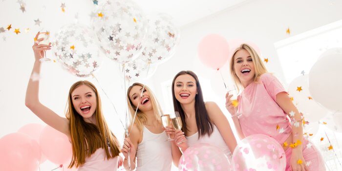 Die 50 coolsten Team Bride Accessoires & JGA Deko Highlights