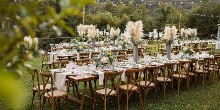 33 dekorative Ideen für Trockenblumen und Pampasgras zur Hochzeit