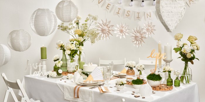 White Party: So lasst ihr eure Hochzeitsdeko weiß erstrahlen!