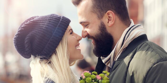 Liebesbeweis: 15 Ideen & Geschenke, die „Ich liebe dich“ sagen!