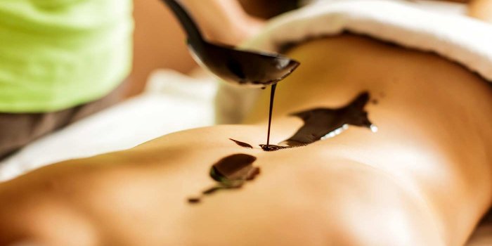 Schokoladenmassage / Bodypainting Schokolade für süße Stunden