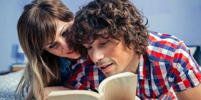 Personalisiertes Buch für Pärchen mit Namen des Brautpaares