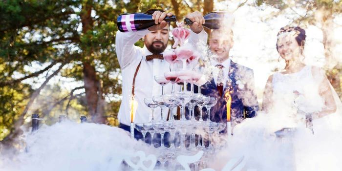 Sektempfang zur Hochzeit – 25 praktische Tipps & schöne Ideen