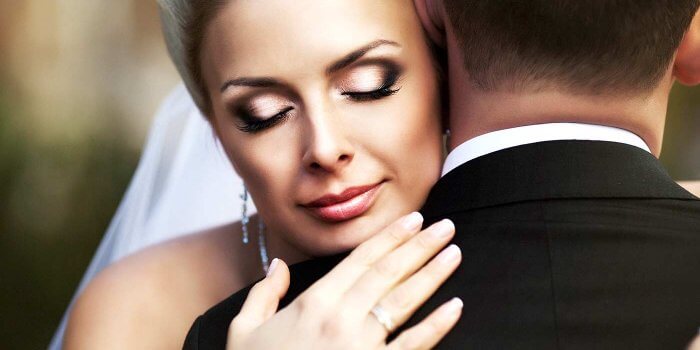 Perfektes Hochzeits-Make-up: So strahlt ihr an eurem großen Tag